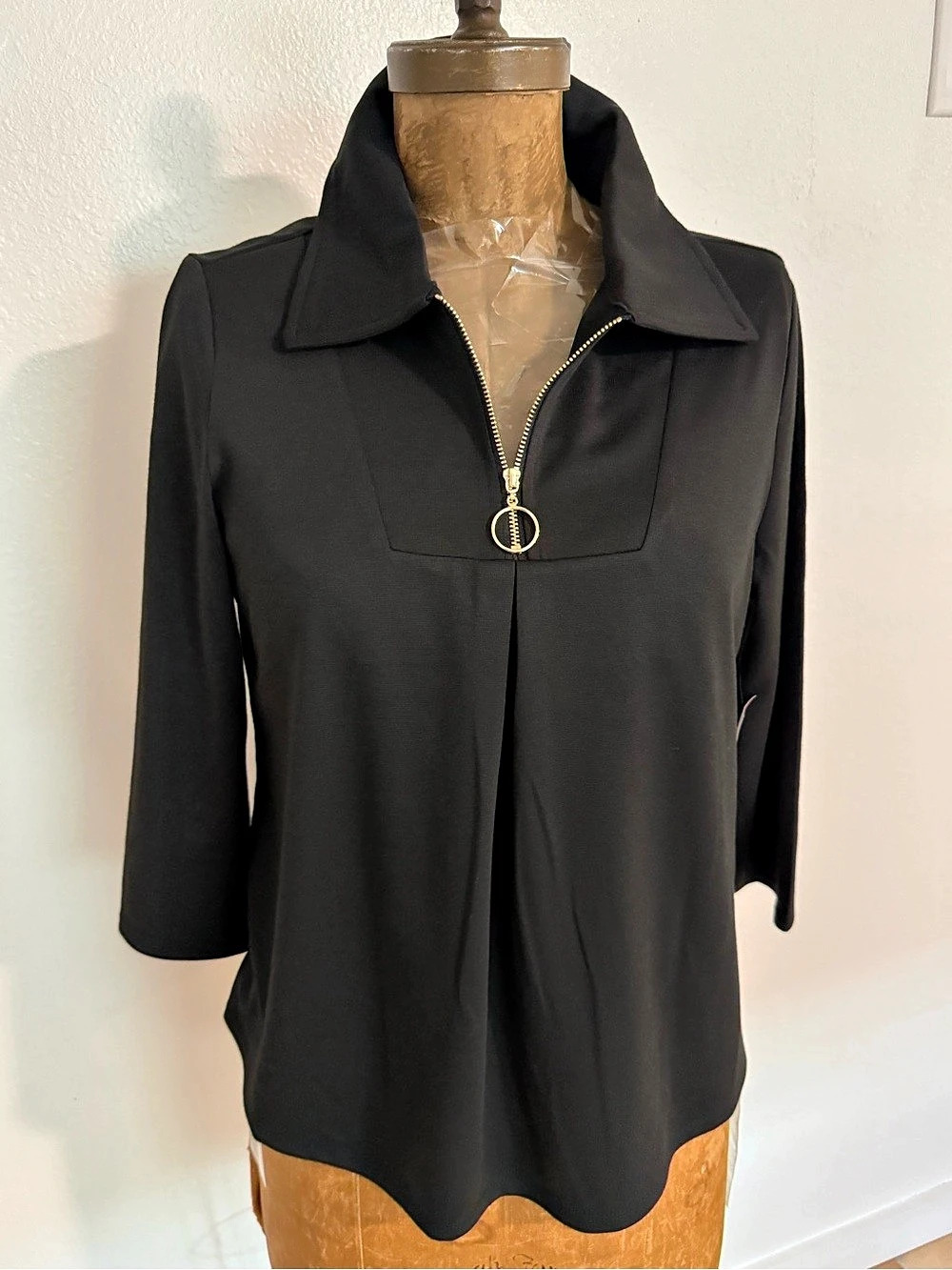 Love Scarlett Black Zip Front Blouse Top Size Medium NWT
